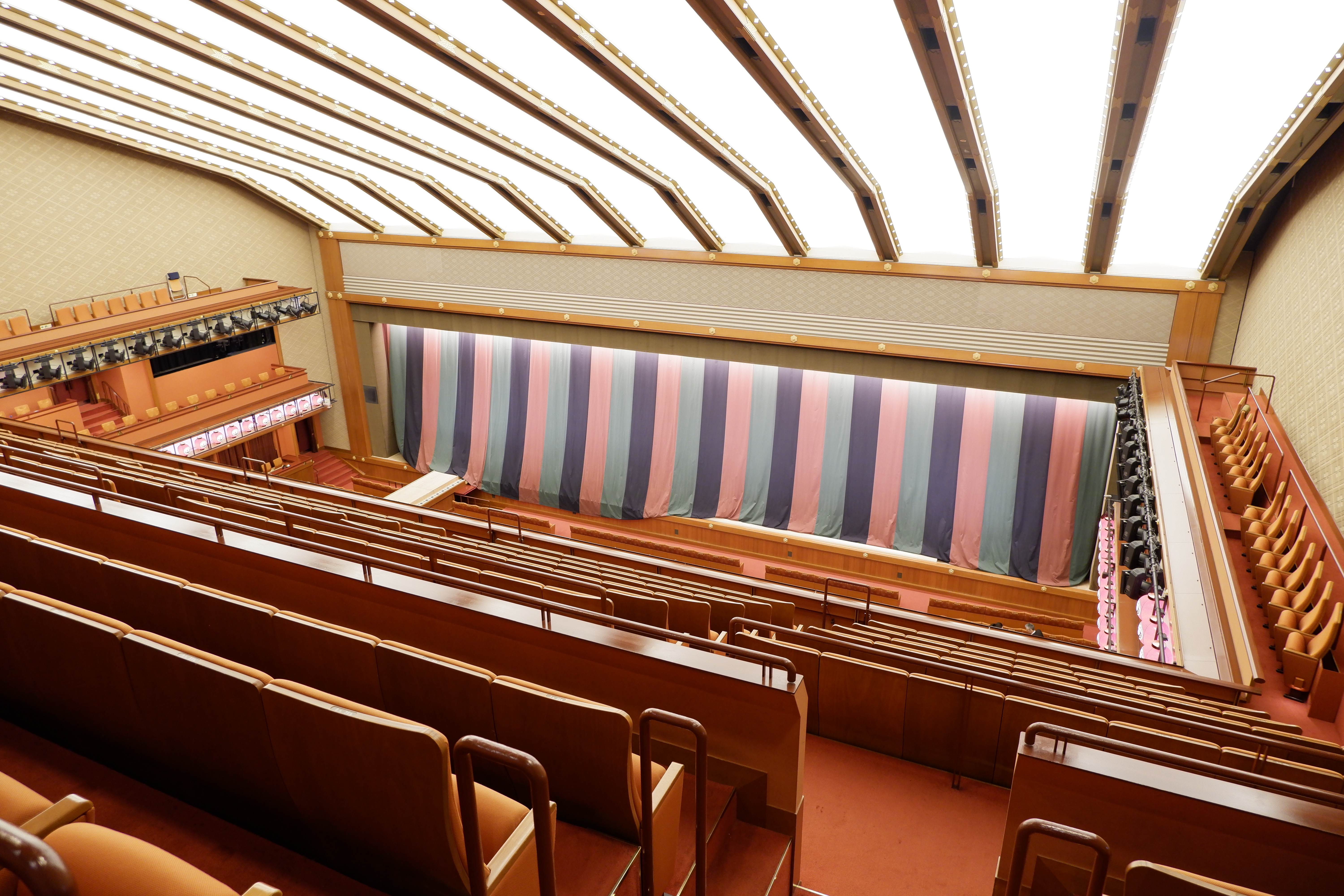 kabukiza_3rdfloor.jpg