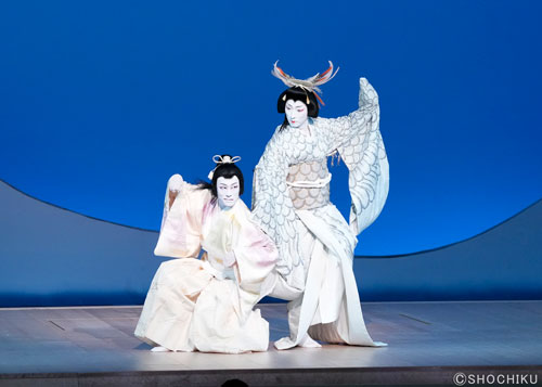 ▲From left, Nakamura Kankurō, Nakamura Shichinosuke in 'TSUMEŌ'.