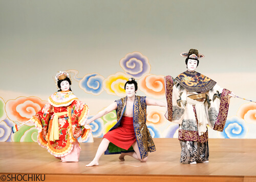 ▲From left, Nakamura Chōzaburō, Nakamura Kankurō, Nakamura Kantarō<br> in 'RYŪSEI'.