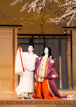 November at the Heisei Nakamuraza Theatre at the ||KABUKI WEB
