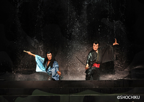 ▲From left, Onoe Ukon, Kataoka Ainosuke in 'LUPIN III'.<br> (ⒸMonkey Punch, ⒸSHOCHIKU)