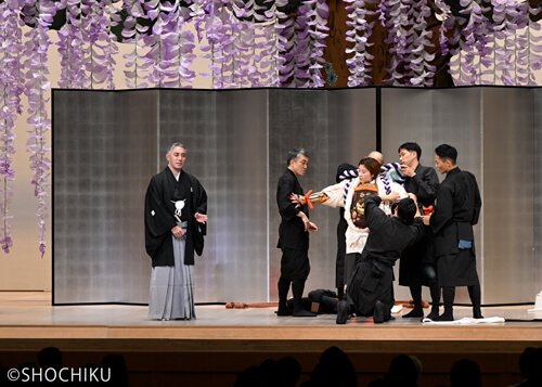 ▲Ichikawa Danjurō in 'Stage Announcement'. 