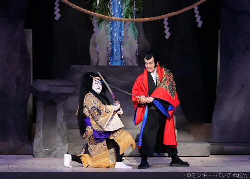 From left, Nakamura Kinnosuke, Kataoka Ainosuke in 'LUPIN III Hekisui no Reijō'.