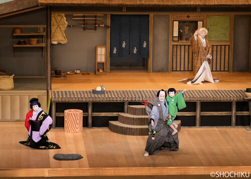 ▲ From left, Kataoka Takatarō, Nakamura Shidō, Nakamura Haruki, <br> Kamimura Kichiya in 'HIKOSAN GONGEN CHIKAI NO SUKEDACHI'.