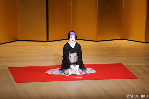 ▲ Bandō Tamasaburō in 'KŌJŌ'.