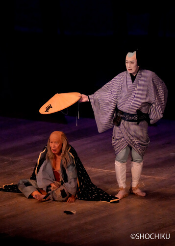 ▲ From left, Nakamura Karoku, Matsumoto Kōshirō <br>in 'NUMAZU'(Program B).